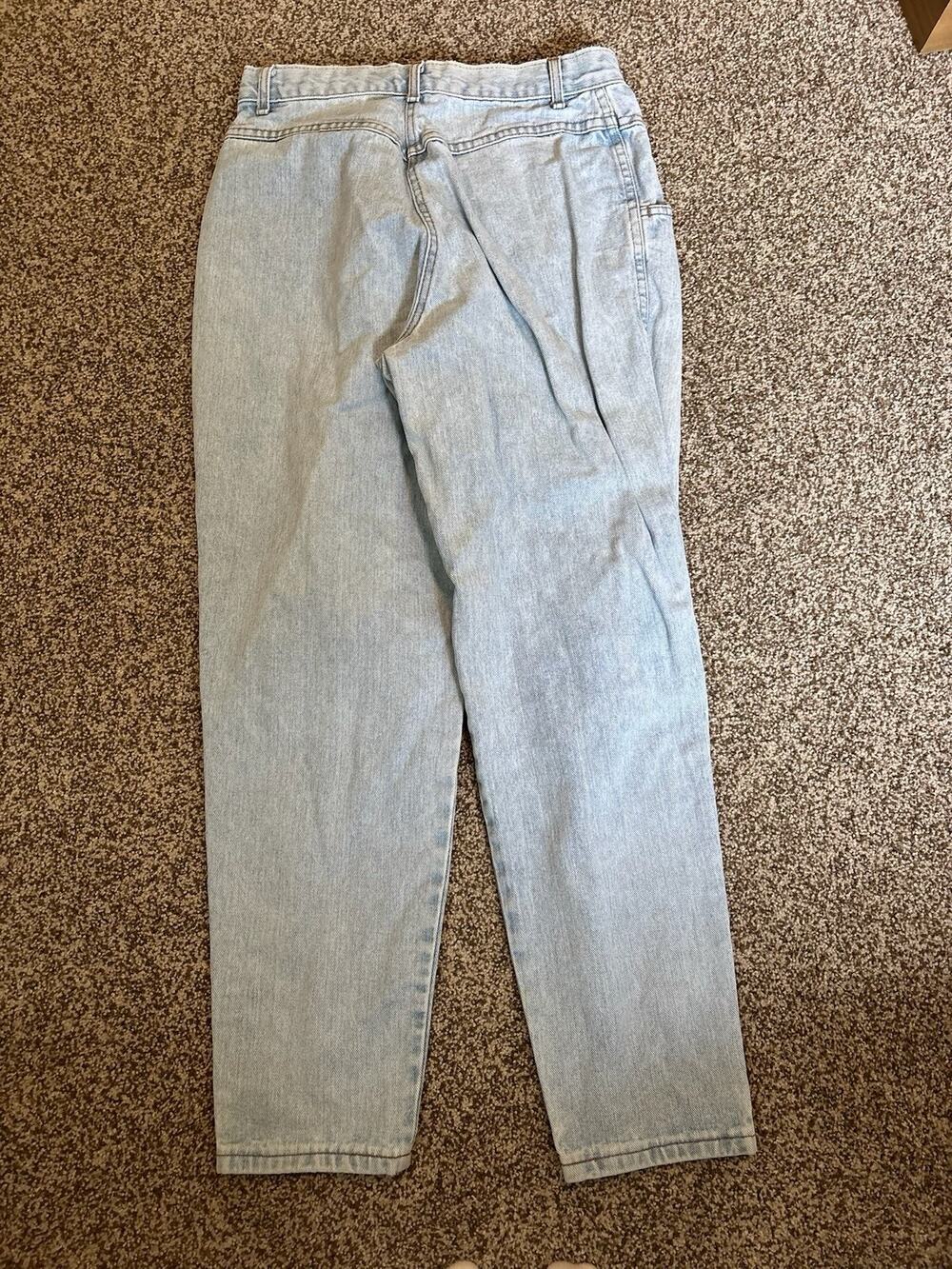 90s VTG Chic Jeans Women's 14 High Waist Light Blue Denim Tapered Mom Jeans USA